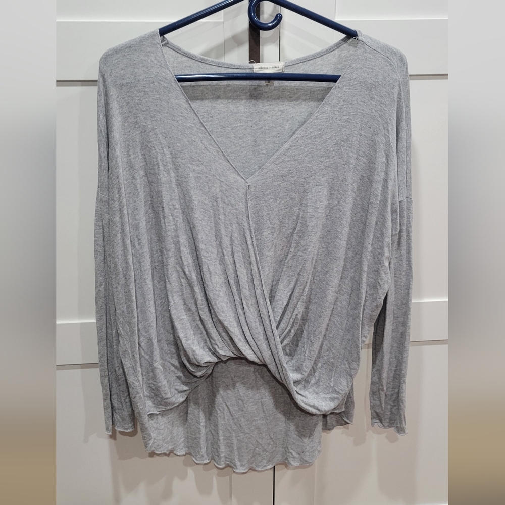 Silence + Noise long sleeve Grey tee